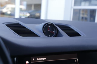 Porsche Cayenne – thumbnail 35