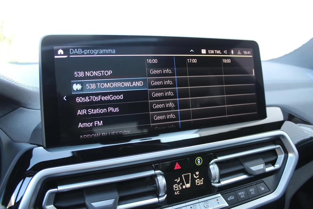 BMW iX3 – foto 22