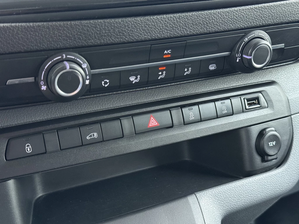 Opel Vivaro – foto 15