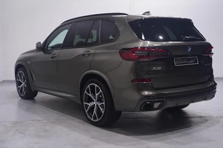 BMW X5 – thumbnail 3