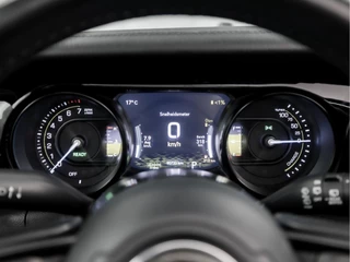 Jeep Wrangler – thumbnail 25