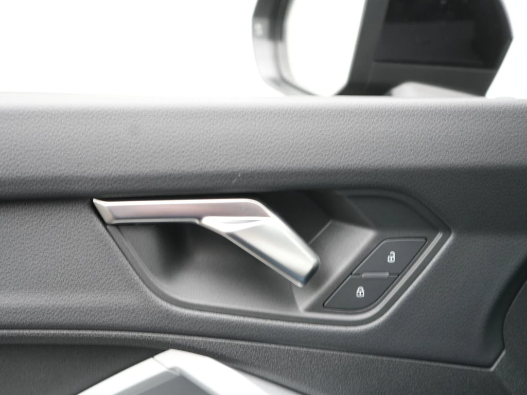 Audi Q3 – foto 30