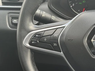 Renault Clio – thumbnail 32