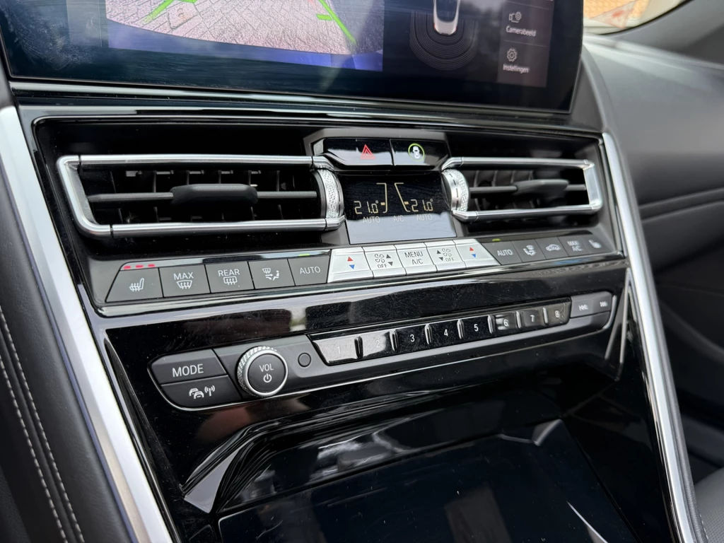 BMW 8 Serie – foto 24