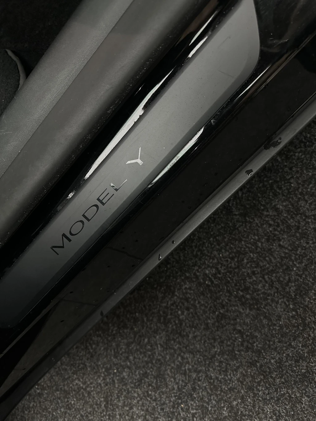 Tesla Model Y – foto 27