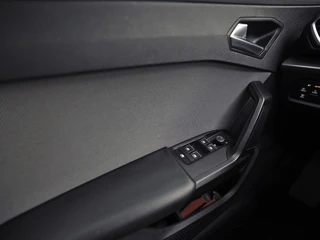 SEAT Leon – thumbnail 23
