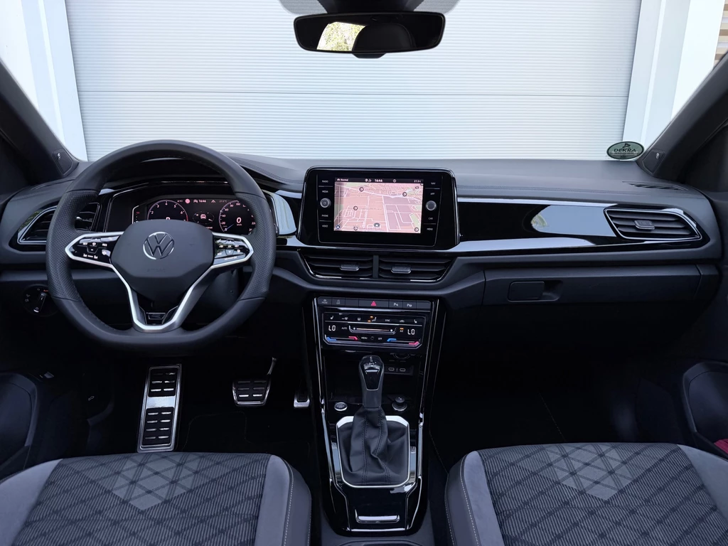 Volkswagen T-Roc – foto 10