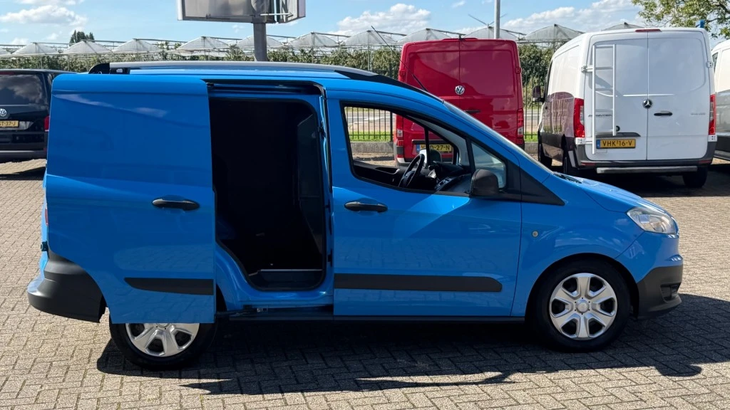 Ford Transit Courier – foto 7