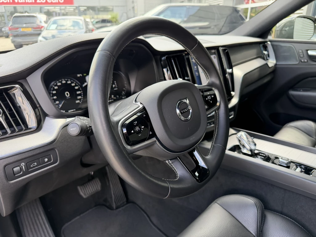 Volvo XC60 – foto 12