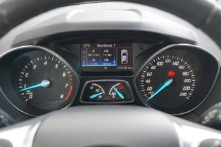 Ford Kuga – thumbnail 17