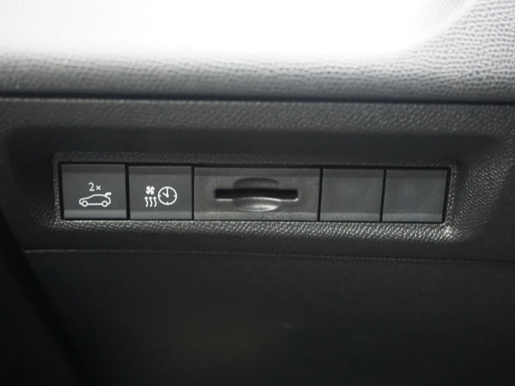 Peugeot 408 – foto 14