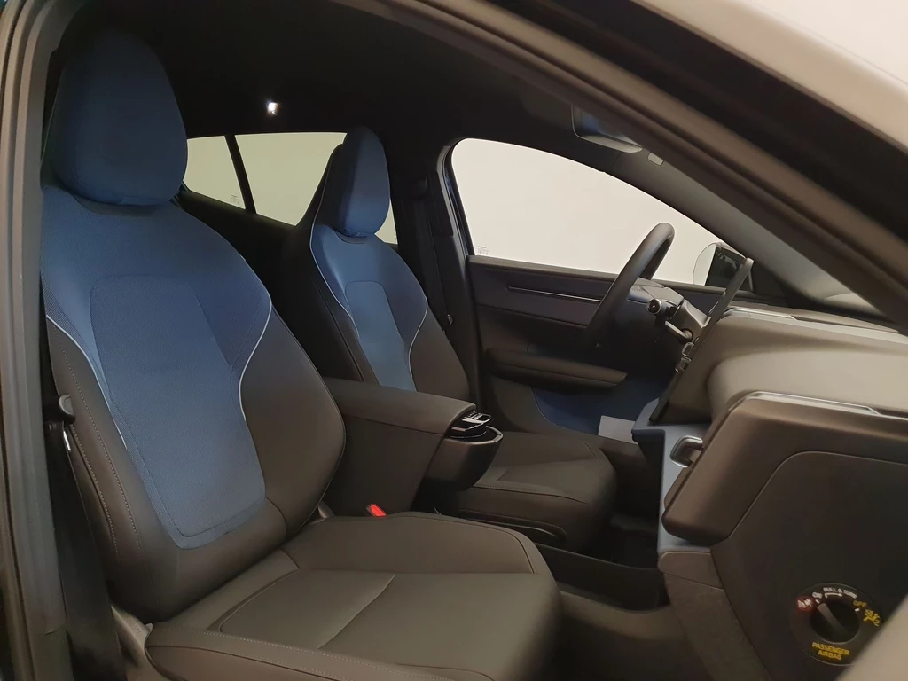 Volvo EX30 – foto 8