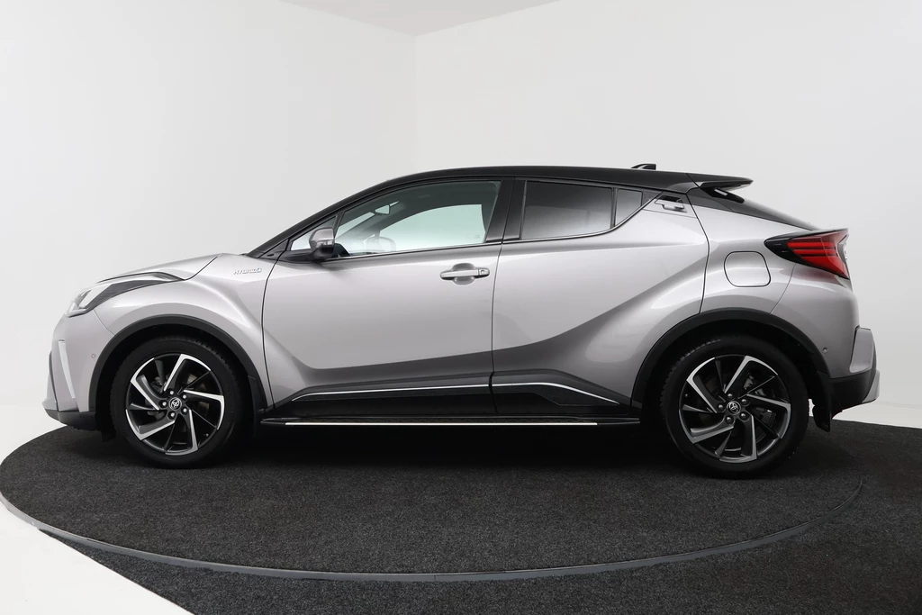 Toyota C-HR – foto 2