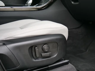 Land Rover Range Rover Velar – thumbnail 39