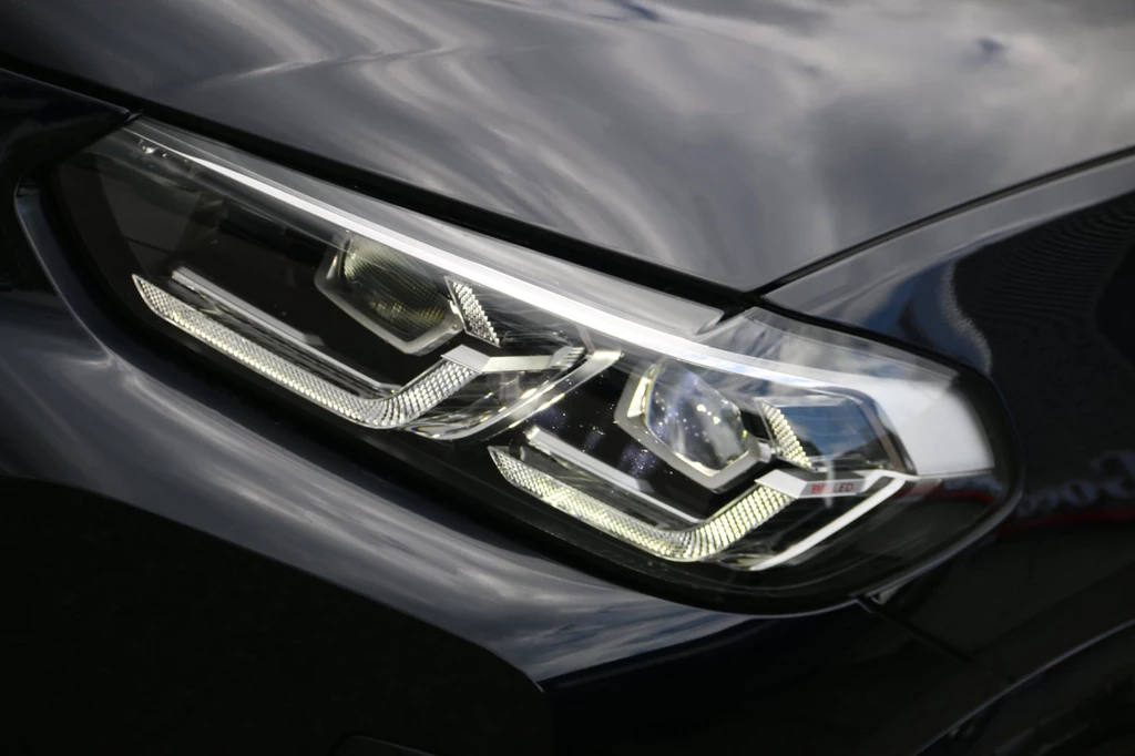 BMW iX3 – foto 5