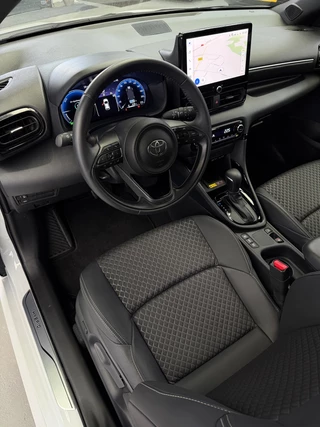 Toyota Yaris – thumbnail 10