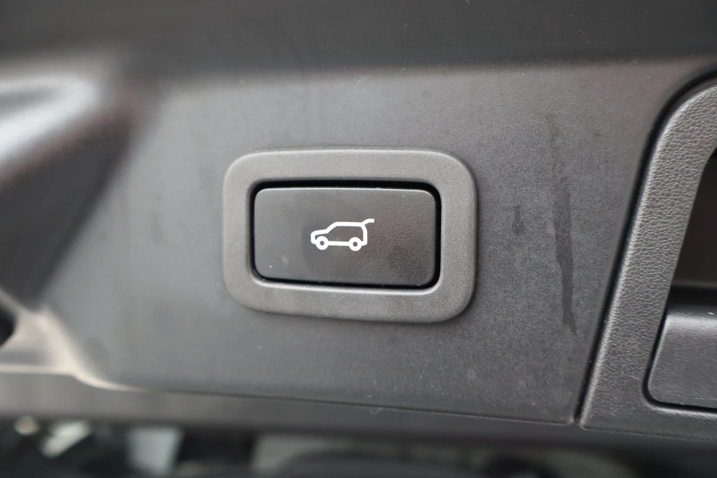 Land Rover Range Rover Velar – foto 13