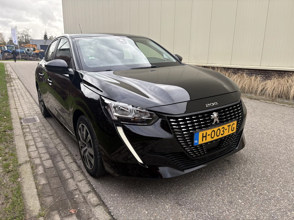 Peugeot 208 – foto 8