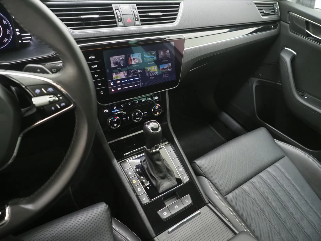 Škoda Superb – foto 38