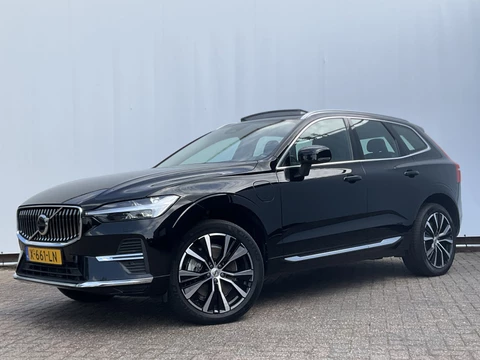 Volvo XC60 2.0 T6 Plug-in hybrid AWD Plus Bright Panorama Leer inscription stoelen
