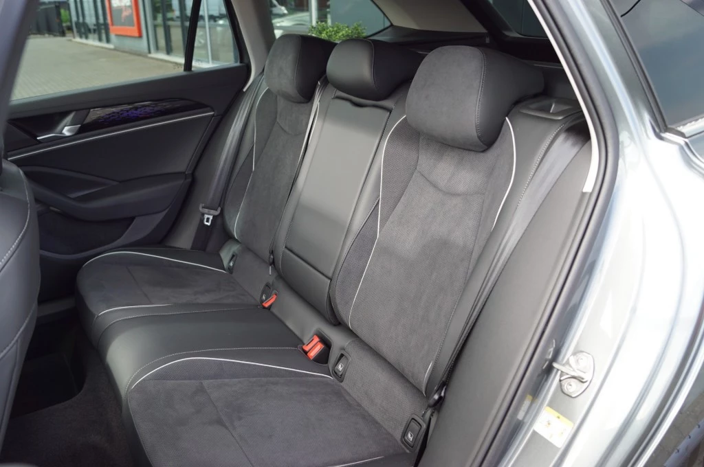 Volkswagen Passat – foto 34