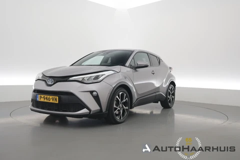 Toyota C-HR 1.8 Hybrid Executive | Rijklaar! | Cruise Contr. | Trekhaak | Camera | Keyless | Stoel- Stuurverw. | Apple CarPlay