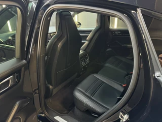 Porsche Cayenne – thumbnail 32