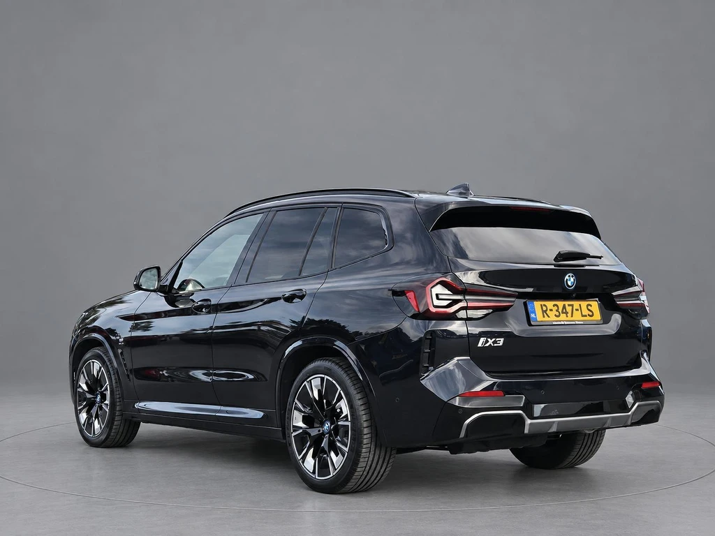 BMW iX3 – foto 4