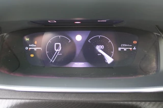 Peugeot 208 – thumbnail 9