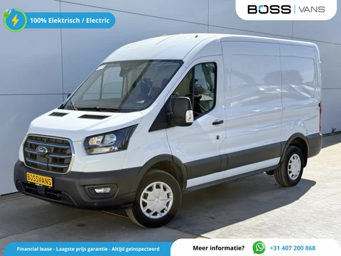 Ford E-Transit 68kWh 184PK L2H2 317km WLTP 97% (SOH) BEV Snelladen Camera Cruise control Climate control Carplay Navigatie Laadkabel Parkeersensoren