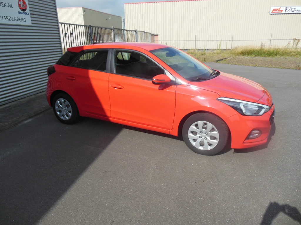 Hyundai i20 – foto 4