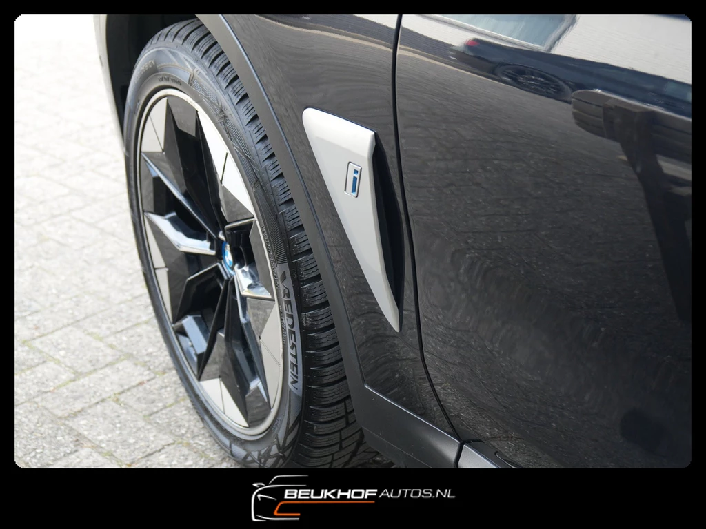 BMW iX3 – foto 18