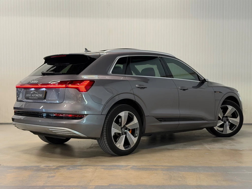 Audi e-tron – foto 6