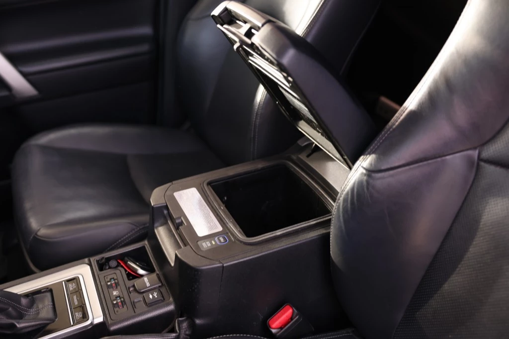 Toyota Land Cruiser – foto 21