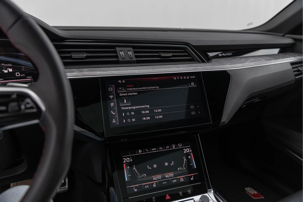 Audi Q8 Sportback e-tron – foto 29