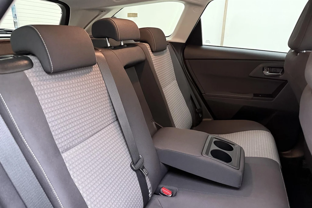 Toyota Auris – foto 17