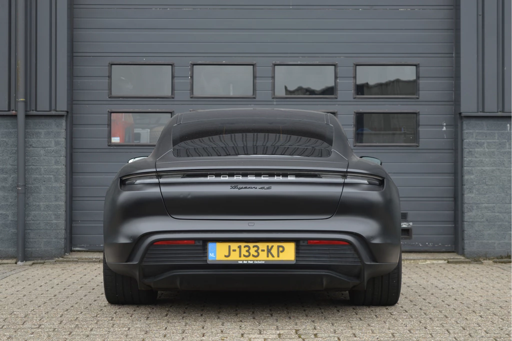 Porsche Taycan – foto 3