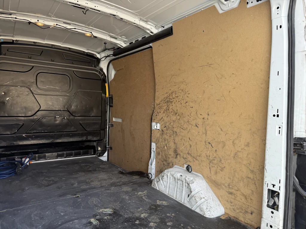 Ford E-Transit – foto 19