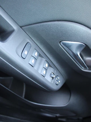 Opel Corsa – thumbnail 22