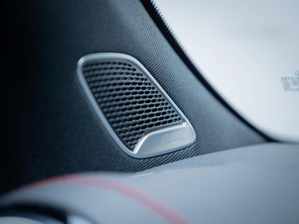 Mercedes-Benz EQA – foto 11