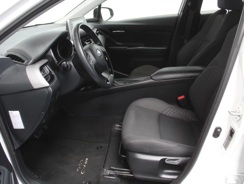 Toyota C-HR – foto 27
