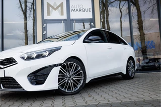 Kia ProCeed – thumbnail 2