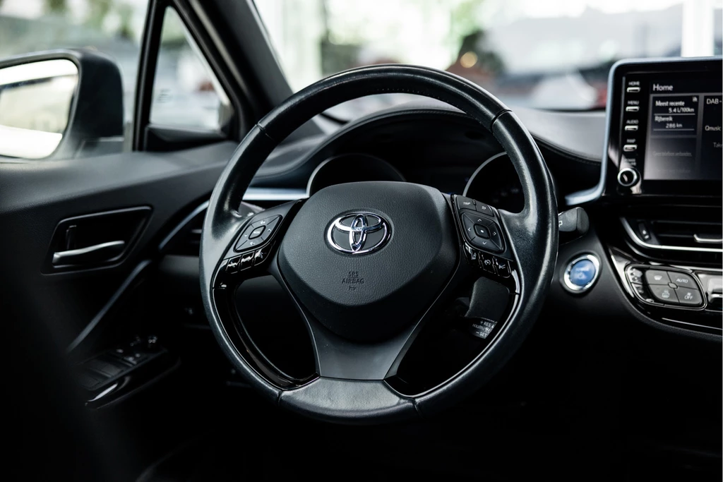 Toyota C-HR – foto 8