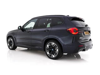 BMW iX3 – thumbnail 2