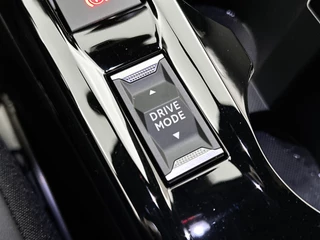 Peugeot 2008 – thumbnail 8