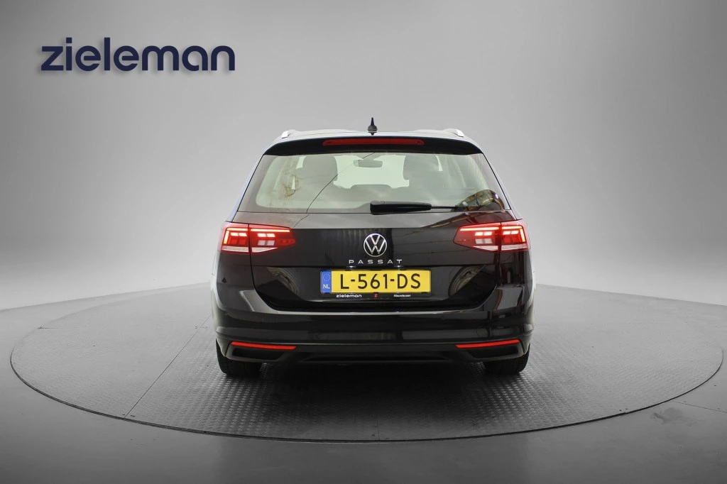 Volkswagen Passat – foto 4