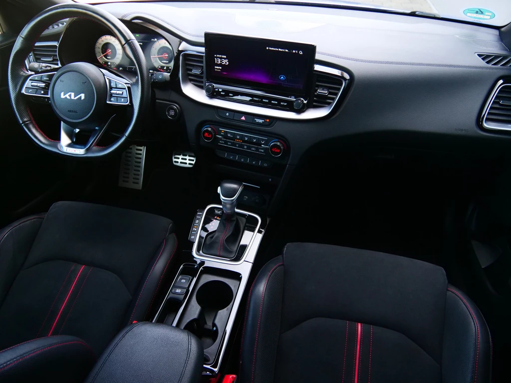 Kia ProCeed – foto 30