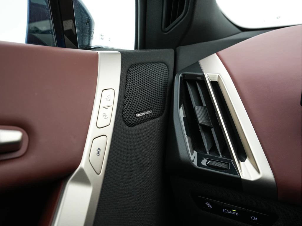 BMW iX – foto 31