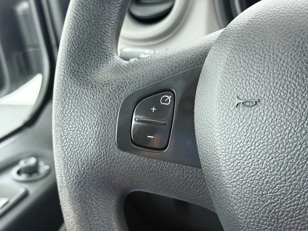 Renault Trafic – foto 16