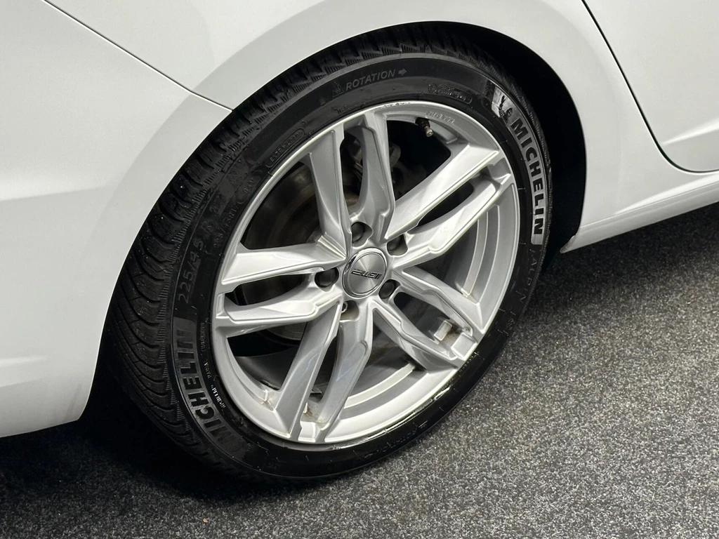 SEAT Leon – foto 10